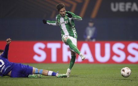 El Betis se asegura el pase con un solvente triunfo en Zagreb