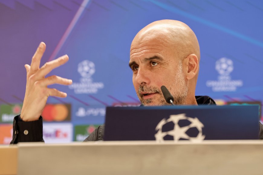 Pep Guardiola aconseja a Xabi Alonso: “Que mee con la suya, que como no mea colonia, le irá bien”