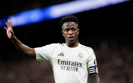 Real Madrid - Real Betis en directo | El equipo blanco busca estrenar el 2026 con una victoria para mantenerse a cuatro puntos del Barcelona