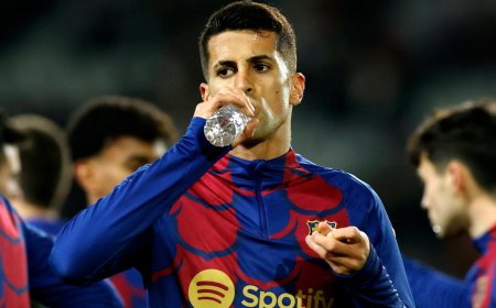 El curioso viaje de ida y vuelta de Cancelo al Barcelona