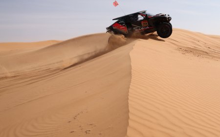 Nasser Al-Attiyah y Daniel Sanders lideran un Dakar muy abierto rumbo a la última semana de competición