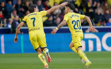 Gerard Moreno y Moleiro reviven al Villarreal en la segunda parte ante un Alavés sin pegada