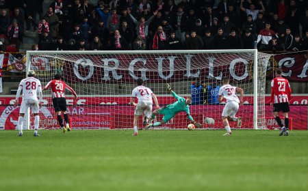 El Athletic sufre ante la Cultural y la Real vence a Osasuna en los penaltis en los octavos de Copa