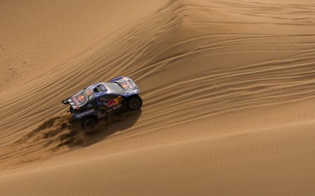 Homenaje a la esencia del Dakar: Laia Sanz y varios colegas salvan el podio de Nani Roma en la penúltima etapa del Dakar