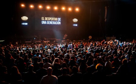 El Despertar: la derecha joven que impacta en las redes congrega a más de 6.000 fieles en Madrid
