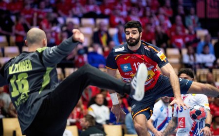 España logra su primera victoria en la ‘Main Round’ del Europeo ante Francia