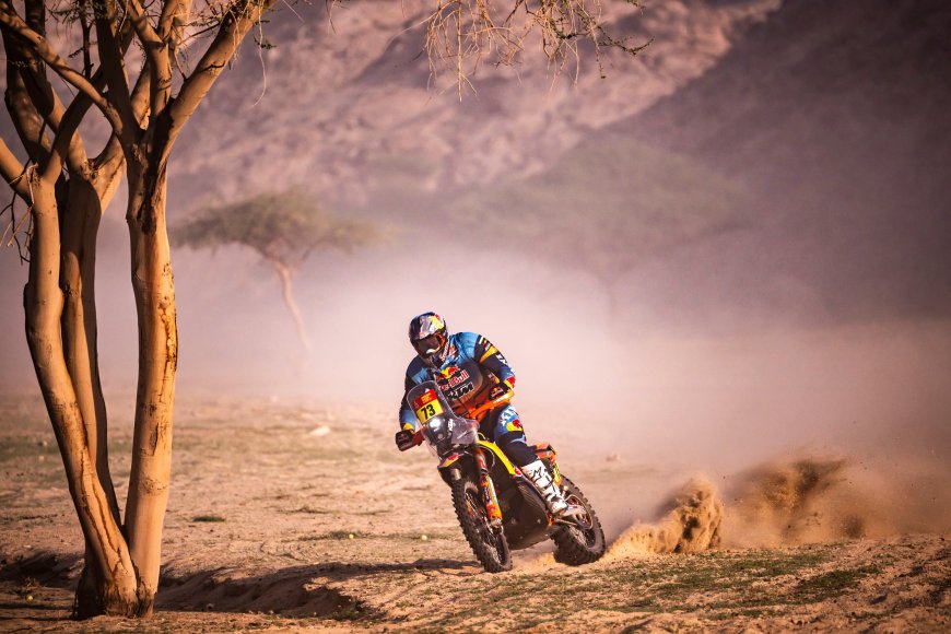 Etapa 1 del Rally Dakar: Edgar Canet impresiona y Carlos Sainz tira de cautela en una carrera donde no todo es lo que parece