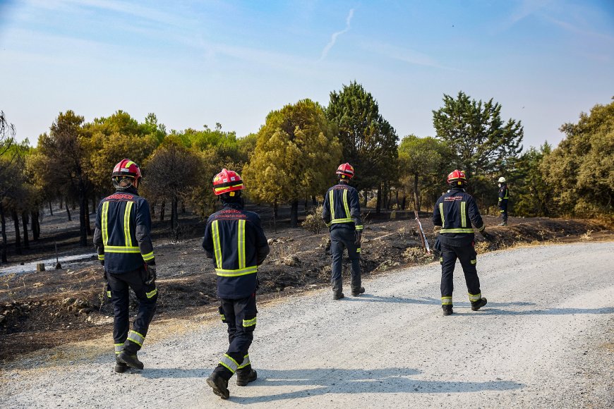 Los bomberos de Madrid, en alerta por el cierre temporal de su unidad médica: “Lleva años en deterioro”