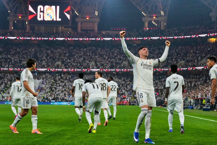 Atlético - Real Madrid en directo | Los blancos ganan al descanso gracias al gol de falta de Valverde