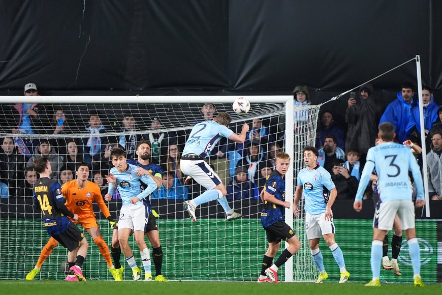 El Celta enrachado de Giráldez pasa de ronda en Europa tras tumbar con diez jugadores al Lille