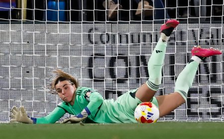 El resurgir de Misa Rodríguez, la portera de España que más balones para tras superar la peor crisis de su carrera