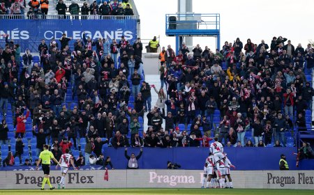 El Rayo pasa por encima del Atlético el día en que Vallecas se manifiesta en Leganés contra Martín Presa