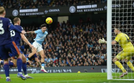 Las ganas del Manchester City reducen al Newcastle y pisan los talones al Arsenal