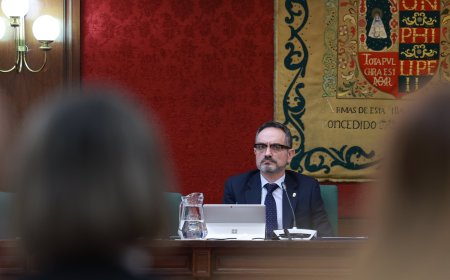 El Ayuntamiento de Móstoles no investigará al alcalde por las acusaciones de acoso por los votos en contra de PP y Vox