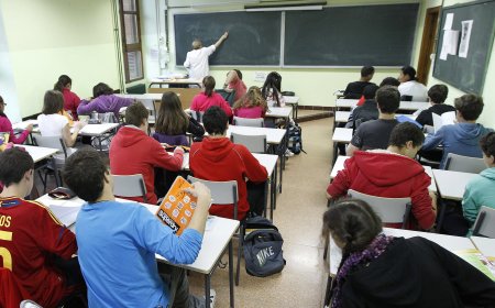 Los directores de los institutos de Madrid advierten a Ayuso: “Dividir la ESO perjudica al alumnado”
