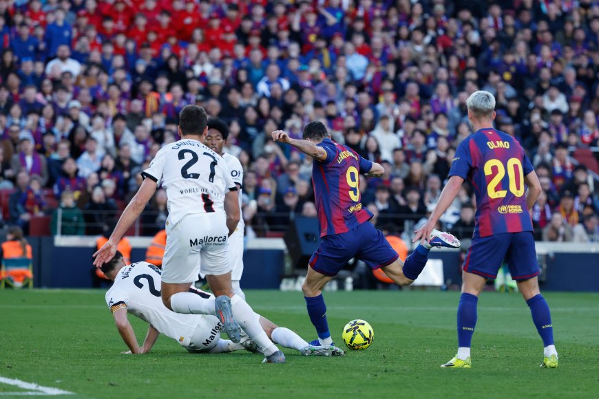 Barcelona - Mallorca en directo | Lewandowski adelanta al Barça
