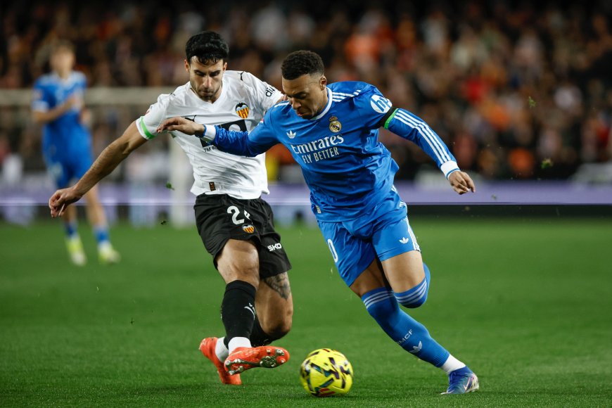 Valencia - Real Madrid en directo | Empate sin goles al descanso en Mestalla