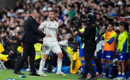 La frustración vuelve a prender en el Bernabéu: pitos al equipo, a Arbeloa en un cambio y de nuevo gritos de “Florentino dimisión”