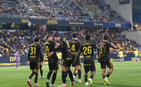 El Zaragoza, un histórico en horas críticas, busca la gesta: hundido en la tabla, es el equipo que menos goles marca y el tercero más goleado