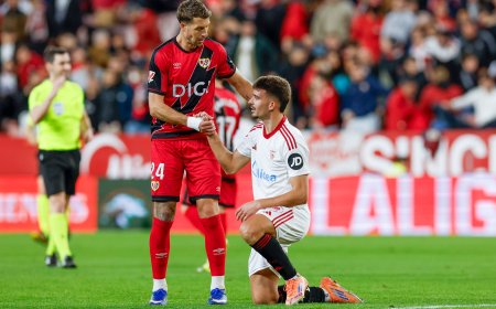 El empate sana al Sevilla y al Rayo, que se alejan a seis puntos del descenso