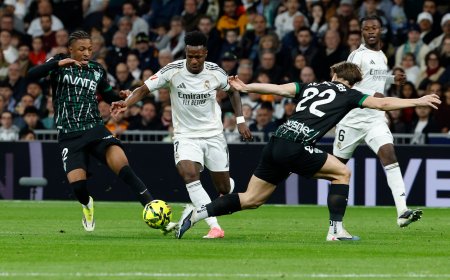Real Madrid - Elche en directo | El Madrid se marcha con ventaja al descanso