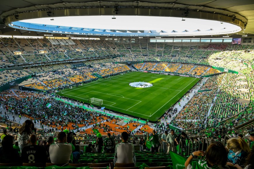 Imputado en el ‘caso Supercopa’ un ex alto cargo de la Junta de Andalucía por el presunto amaño de obras en el estadio de La Cartuja