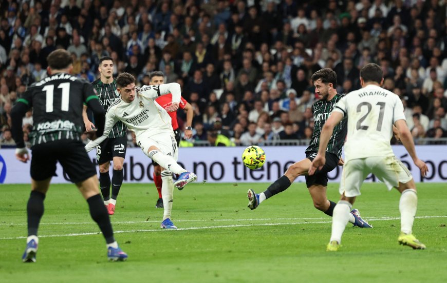 Real Madrid - Elche en directo | El Madrid vence al Elche y se acerca a un punto del Barça