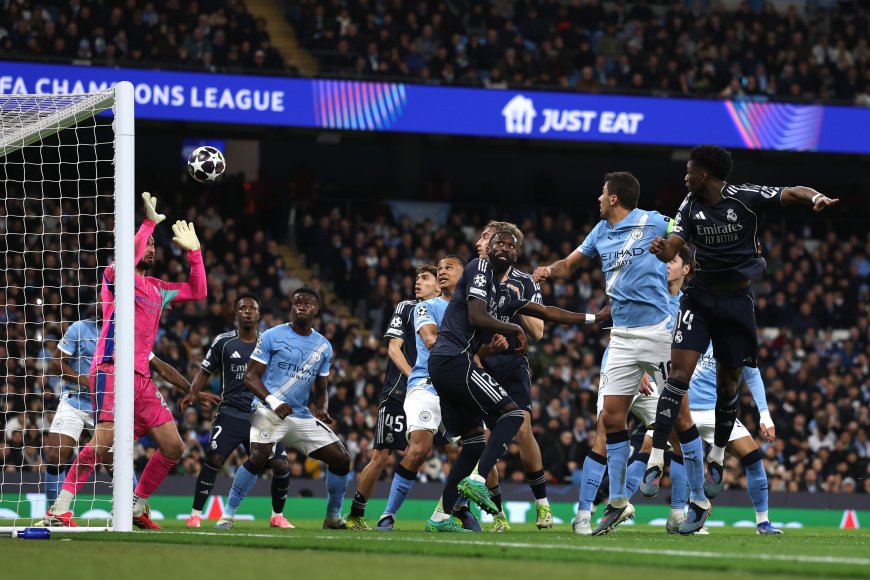 Vinicius aplaca el intento de rebelión del Manchester City