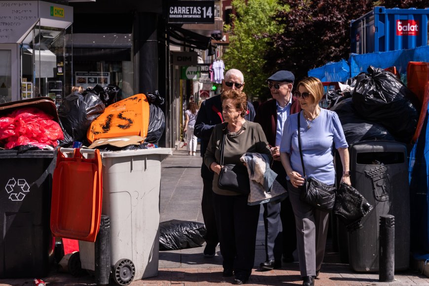 La justicia anula la tasa de basuras de Almeida por defectos sustanciales en su tramitación