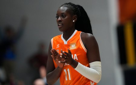 Awa Fam cae en las redes de Estados Unidos, que cambia las ‘reglas de juego’ del baloncesto femenino