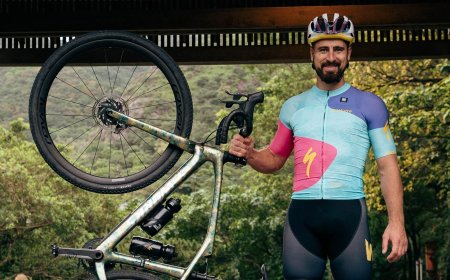 Peter Sagan: “Pogacar es el dios del ciclismo y no lo debe estropear con ninguna tontería”