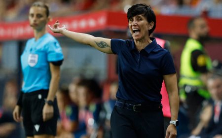 Sonia Bermúdez recupera a cuatro titulares como Cata Coll, Irene Paredes, Esther González y Mapi León para visitar a Inglaterra en Wembley