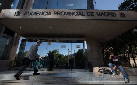 Un padre y un hijo, a juicio por asesinar a un hombre a tiros desde su ventana en Carabanchel