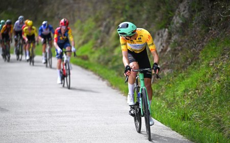 Paul Seixas vuelve a ganar en la Itzulia y se confirma como el gran prodigio de la nueva era
