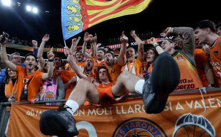 El Valencia Basket supera al Milán y alcanza los ‘playoffs’ de la Euroliga