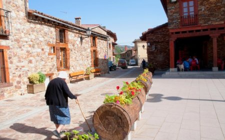 La burbuja inmobiliaria acelera el crecimiento récord de la población de los pueblos de Madrid y Ayuso defiende que es gracias a sus políticas
