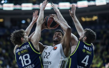 El Madrid emerge y el Valencia es segundo y se asegura el factor campo en los cuartos de final