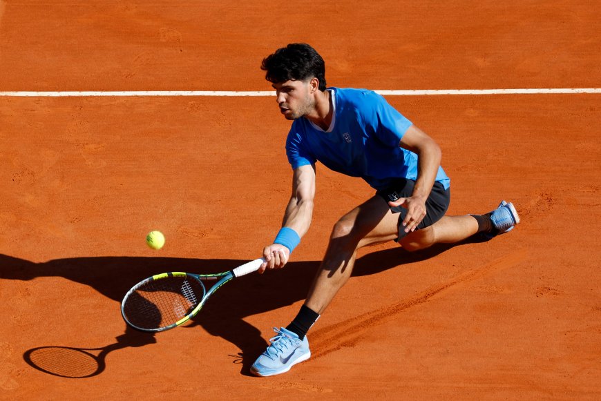 Alcaraz - Bublik en directo | El murciano se lleva el primer set 6-3