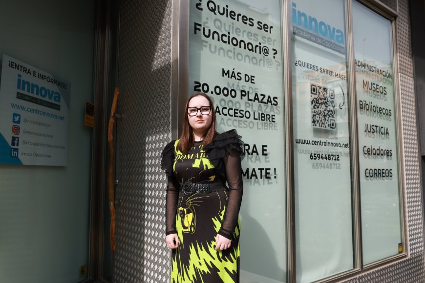Abandonados a las puertas de la oposición: el cierre de la academia Innova deja a más de 1.000 alumnos y profesores en el aire