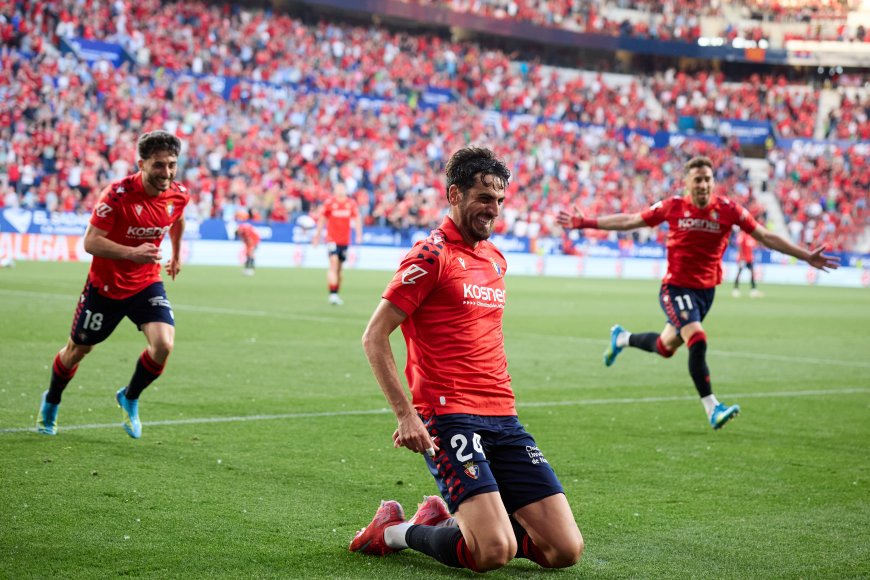Osasuna mira hacia arriba y deja al Sevilla casi hundido y en zona de descenso