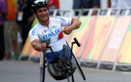 Muere Alex Zanardi, expiloto de Fórmula 1 y medallista paralímpico