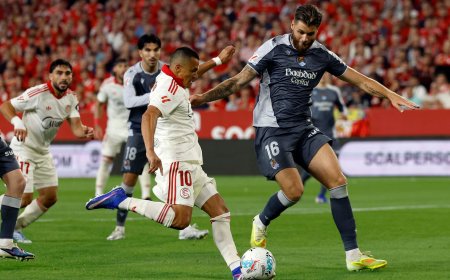 Un gol de Alexis saca al Sevilla de los puestos de descenso