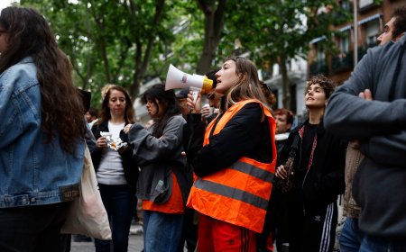 Nace el movimiento “Afectados por los curas” y Mariano, de 67 años, es el primero: desahuciado por la Iglesia tras vivir toda su vida en La Latina