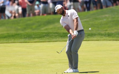 Jon Rahm sale a la caza del Campeonato de la PGA, el último grande del golf español