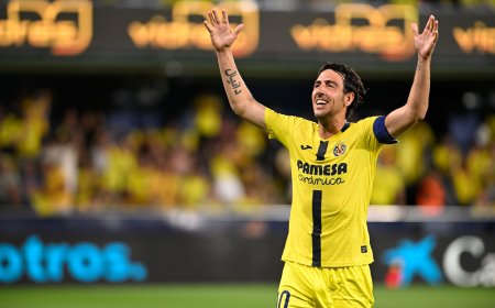Marcelino y Parejo se despiden con una manita al Atlético y el tercer puesto