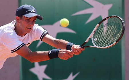 Rafa Jódar derrite a Kovacevic en su estreno en Roland Garros