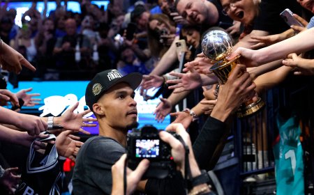 Los Spurs destronan a los Thunder y se citan con los Knicks en las Finales de la NBA