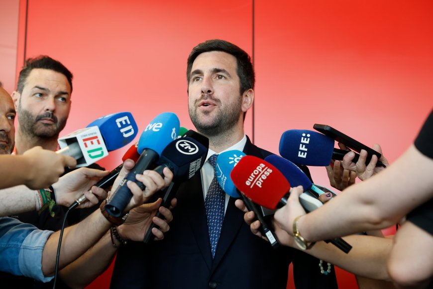 Enrique Riquelme presenta su candidatura a la presidencia del Real Madrid: “Pido a los socios que no tengan miedo”