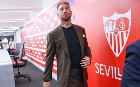 Los accionistas del Sevilla atacan a Sergio Ramos y le afean sus formas en la fallida negociación de la compra del club