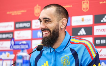 Borja Iglesias, un futbolista auténtico y comprometido socialmente: “Voy a vivir lo mejor de mi carrera, que es disfrutar de un Mundial”